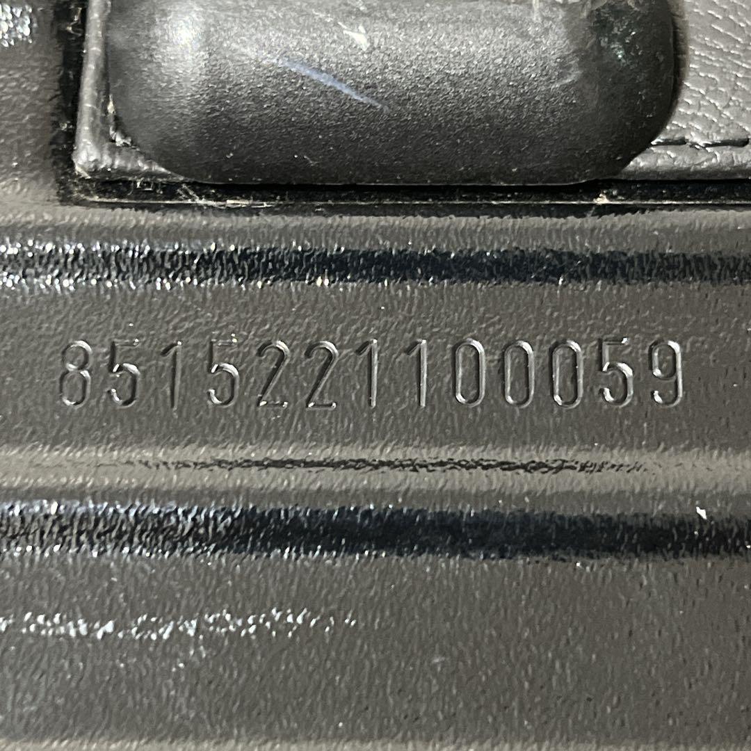 良品　リモワ　キャリーケース　サルサ　35L 2輪　機内持ち込み可　黒　旅行