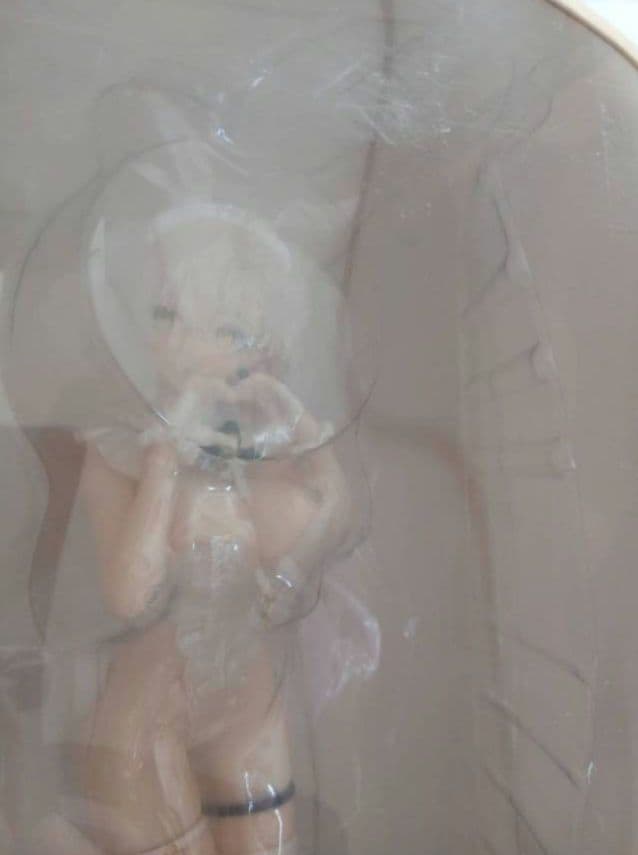 ルシル Illustrated by 湯気 1/7スケールフィギュア