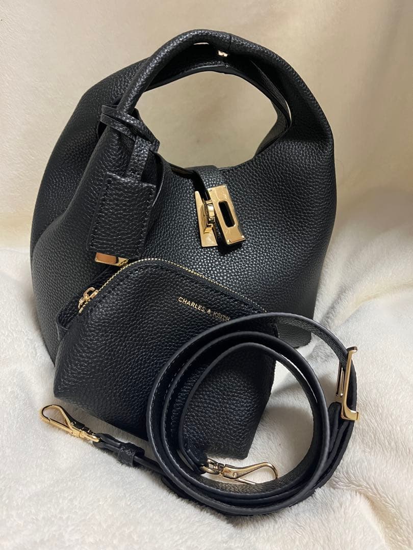 Chance チャンス メタリックアクセントバケットバッグ - ブラック