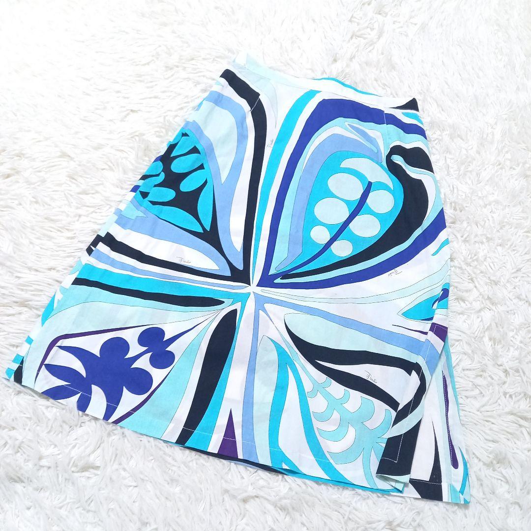 エミリオプッチ　スカート　コットン　プッチ柄　花柄　リゾート　夏　マルチカラー