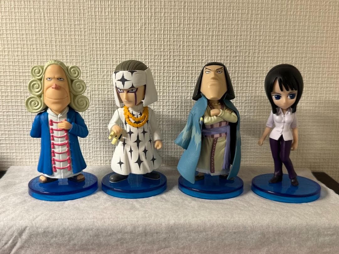 ワンピース　ワールドコレクタブルフィギュア Vol.13,15　セット