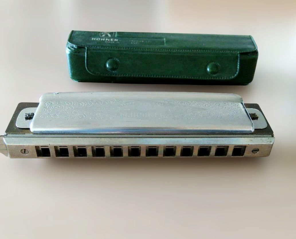 スーパー クロモニカ.クロマチツ Hohner ハーモニカ シルバー 、ケース付