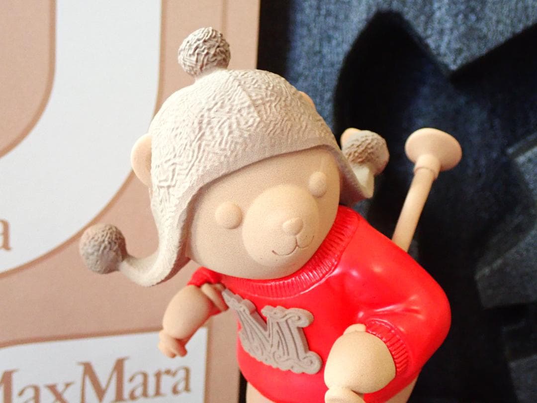 MaxMara ベアフィギュア 高25㎝ ノベルティー 非売品 TOY
