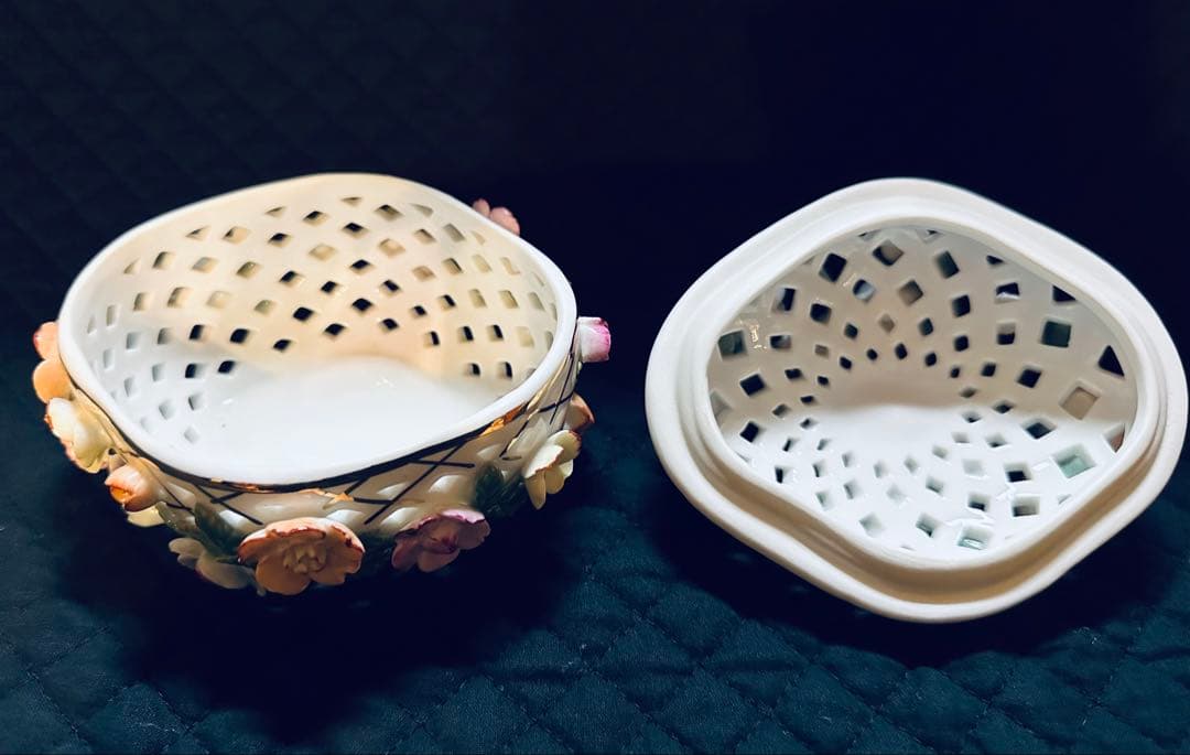 英国  Arden 花装飾 透かし蓋物 陶器 ボンボニエール