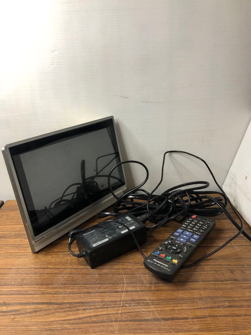 Panasonic VIERA　ポータブル地上デジタルテレビDMP-BV200