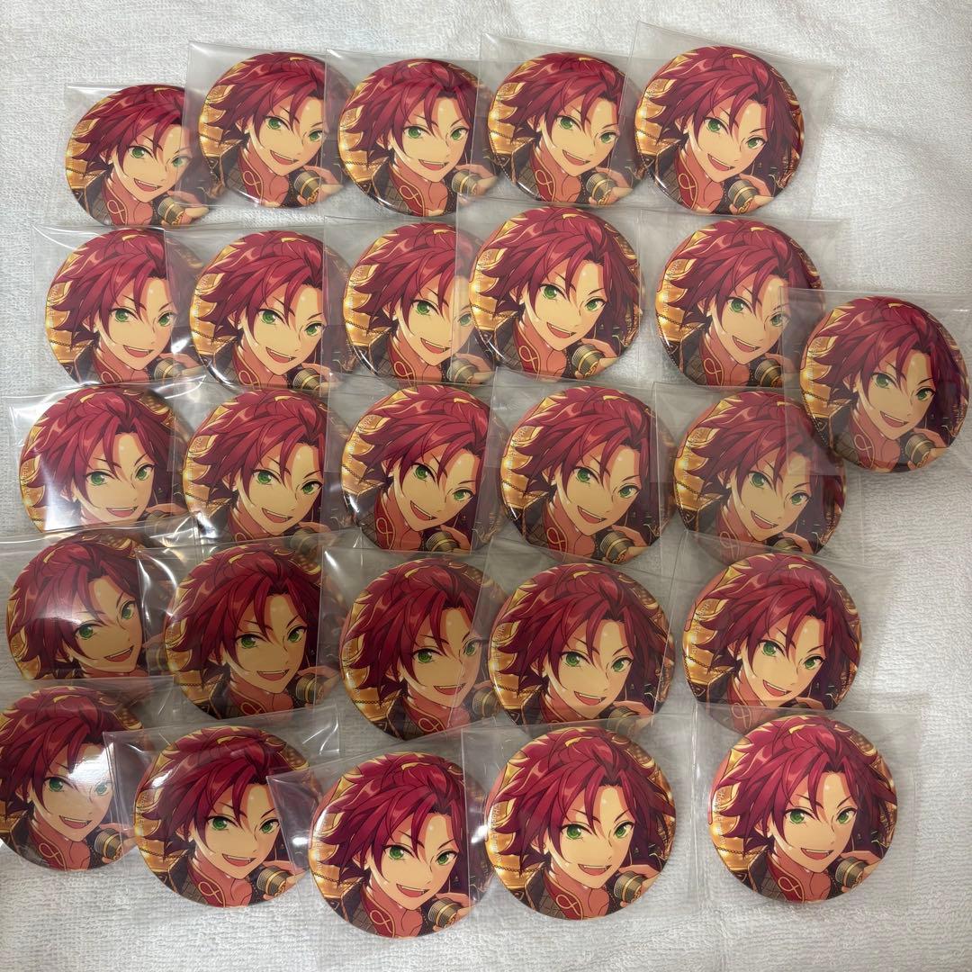 衣更真緒 フィーチャー2缶バッジ 26個セット