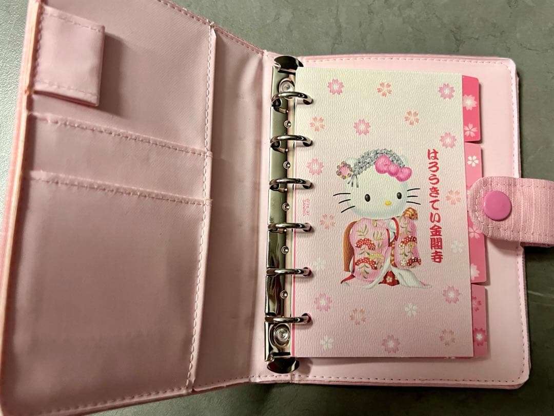 希少❣️ ハローキティ シール帳 シールバインダー　手帳　6穴バインダー　y2k