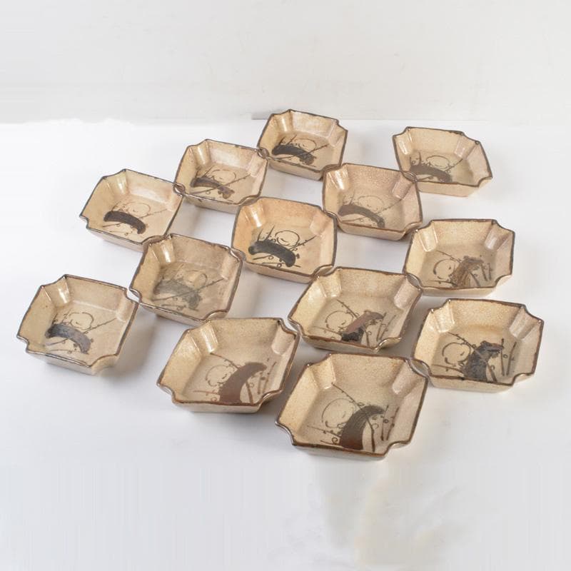 瀬戸焼　古瀬戸　鉄絵　梅花文　小皿　菱皿　銘々皿　十三客　C　6608Aぬ