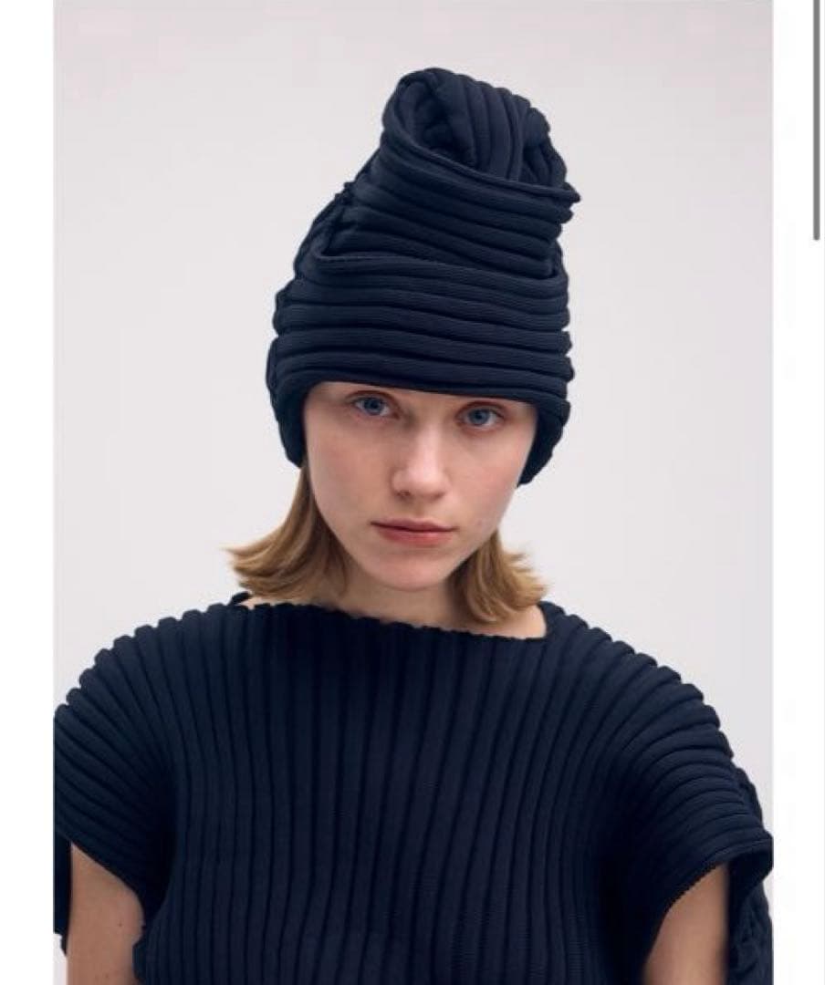 イッセイミヤケ 帽子　ニット帽　KNIT ACC 新品未使用