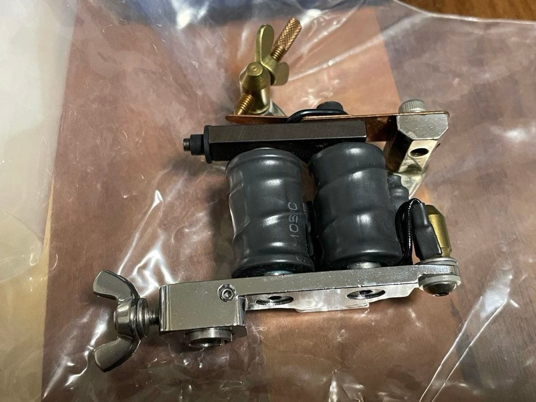 【匿名配送】コイルタトゥーマシン 安定化電源 セット