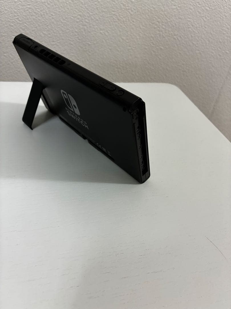 【極美品】Nintendo Switch HAC-001 2017年