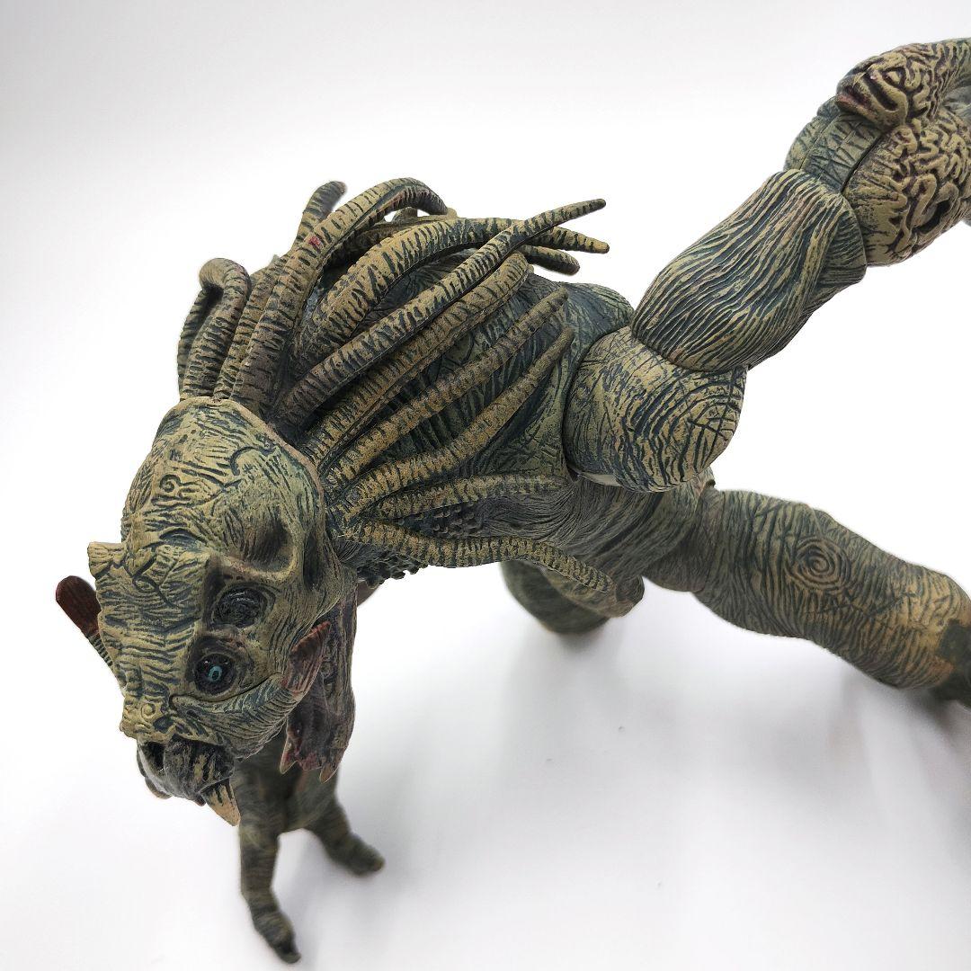 希少✨️Mezco Toyz ヘルボーイ サマエル フィギュア 入手困難