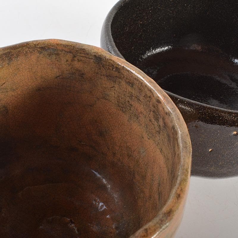 茶道具　古い赤楽茶碗　黒楽茶碗　2点まとめて　M　R6786
