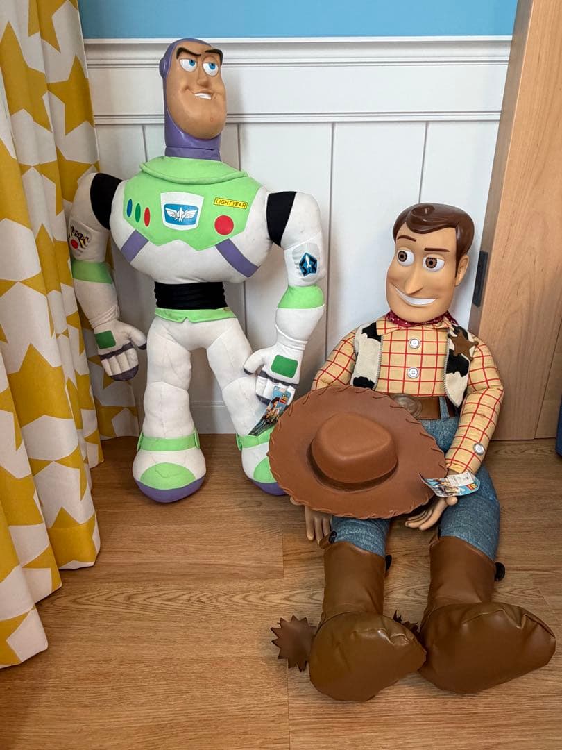 トイストーリー ウッディ バズ 特大 ビッグ ぬいぐるみ