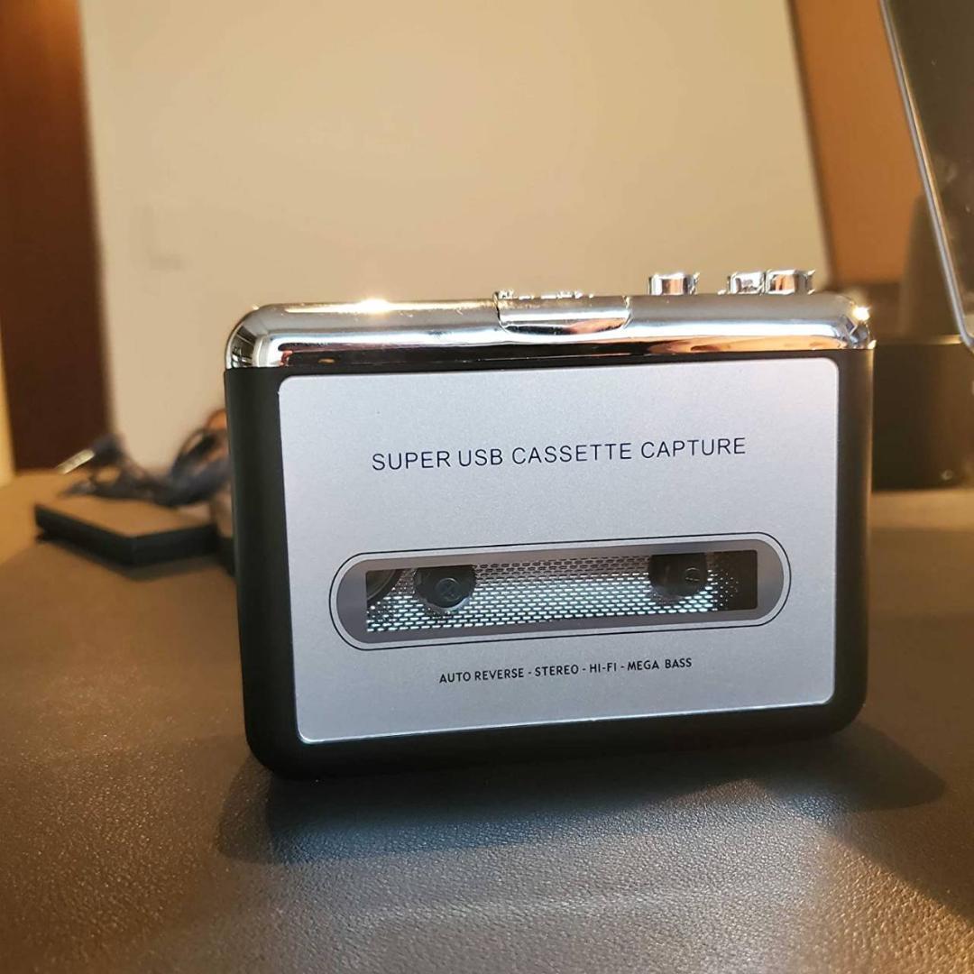 オートリバース機能搭載のカセットテープUSB変換プレーヤー