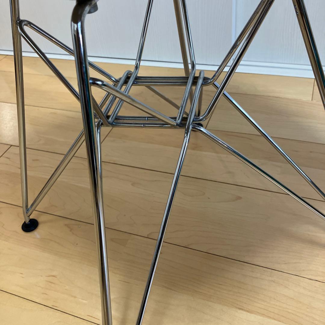 大阪市淀川区•引取限定　vitra ヴィトラ　イームズチェア① グレー