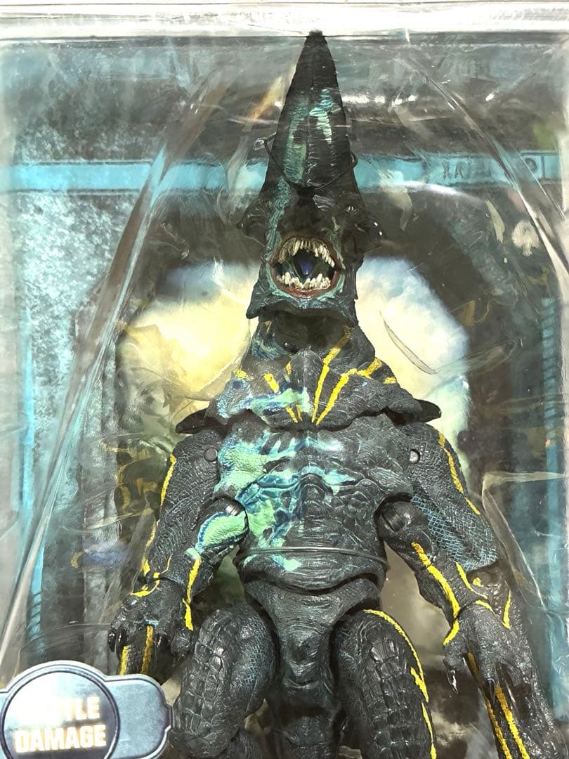 パシフィックリム KAJU KNIFEHEAD フィギュア 約25cm ［新品］