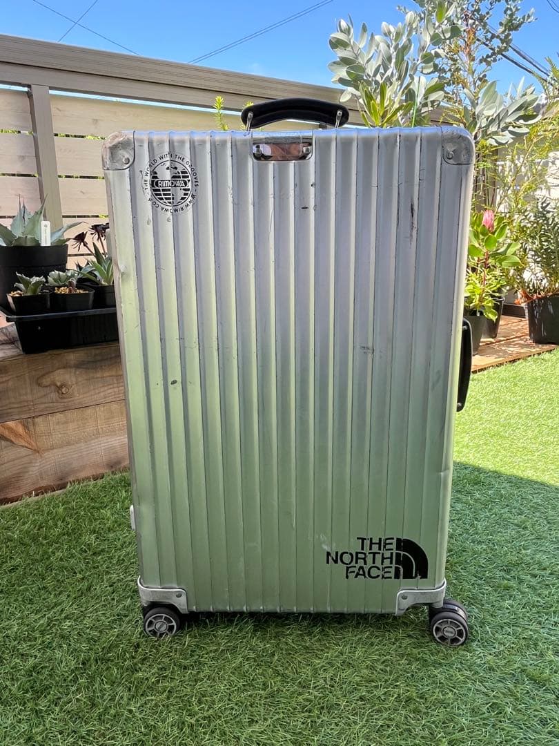 リモワ クラシックフライト 61L TSAロック4輪 廃盤モデル