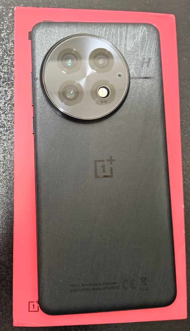 グローバル版 OnePlus 13 16/512GB +未開封保護フィルム同送