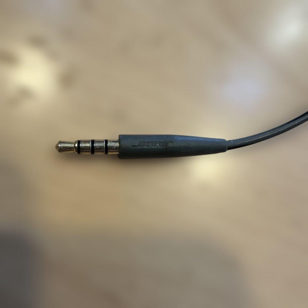 Bose 有線イヤホン カナル型 ケース付き