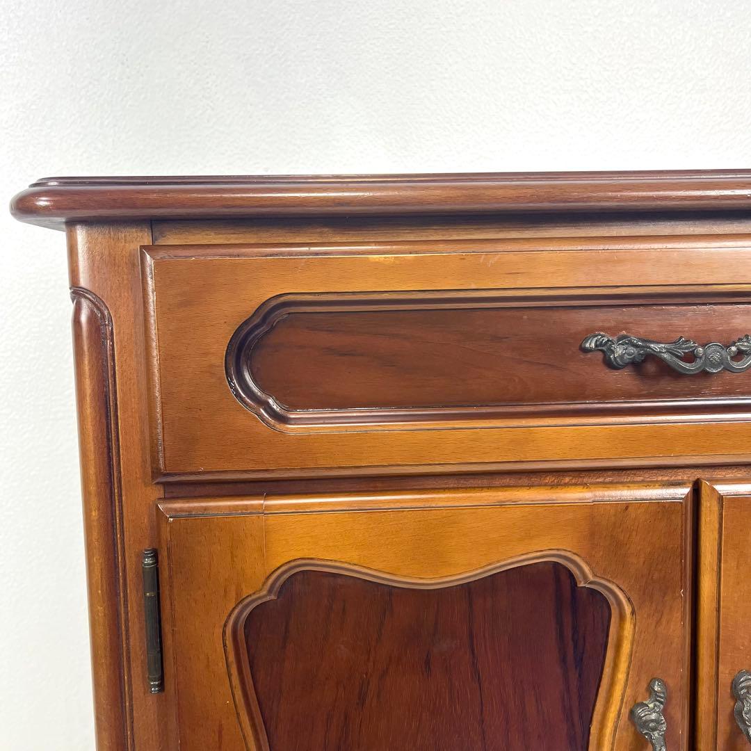 【送料無料】カリモク　キャビネット 猫脚 サイドボード　karimoku