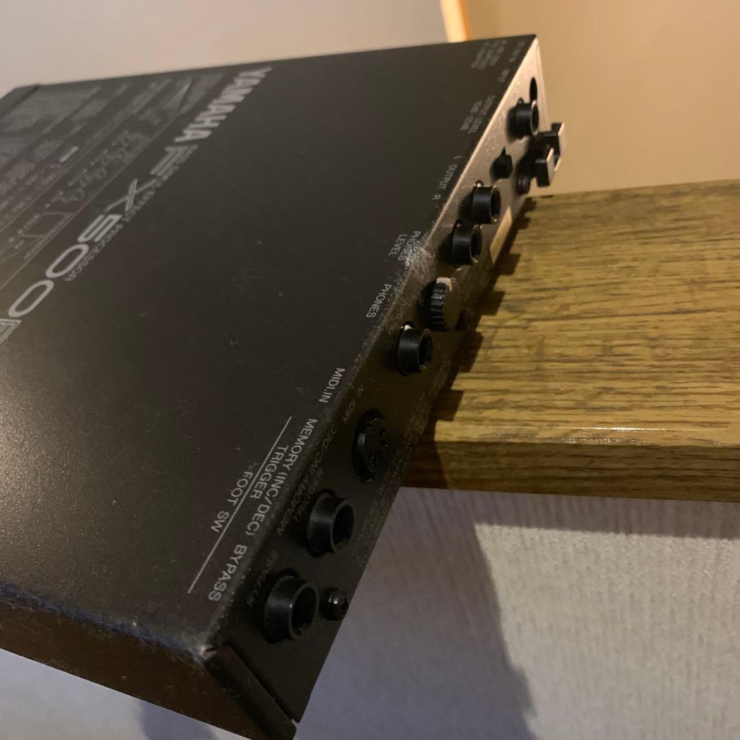 YAMAHA FX500BマルチエフェクターとMFC06ペダル
