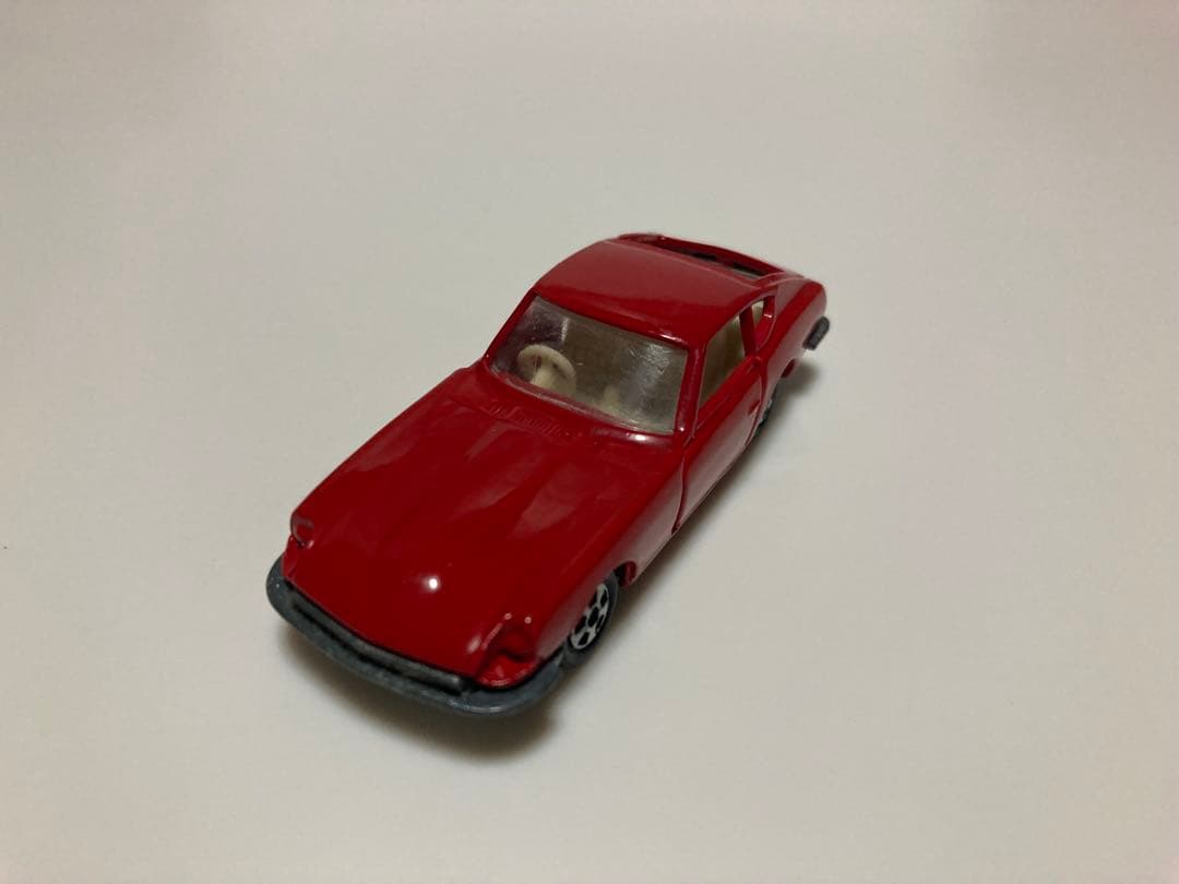 トミカ　日本製　ニッサン　フェアレディZ432 1Aホイール 赤