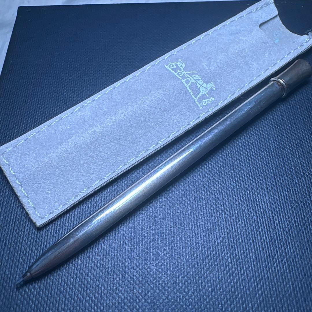 HERMES エルメス　ペン