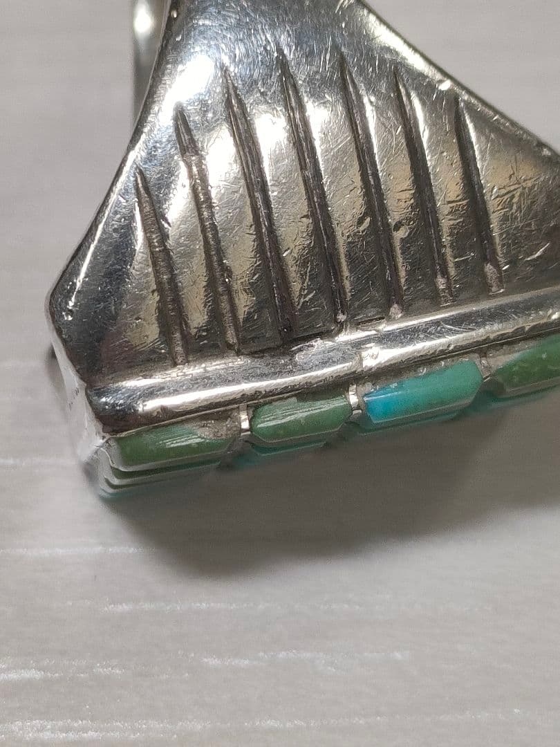 スクエアターコイズSILVERリング(ズニ族、STERLING刻印、インレイ)
