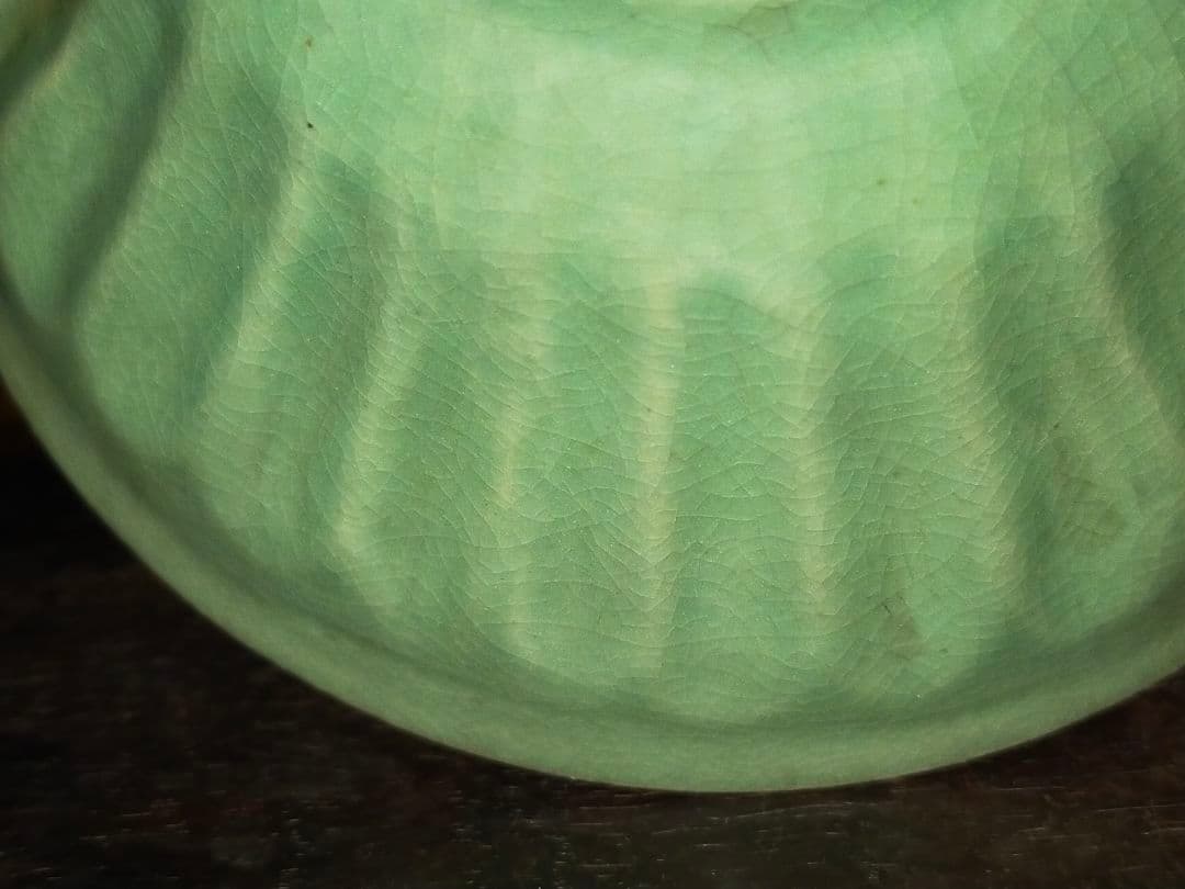 ♥茶碗　緑釉　無銘　桐箱付き　茶道具　骨董　古玩