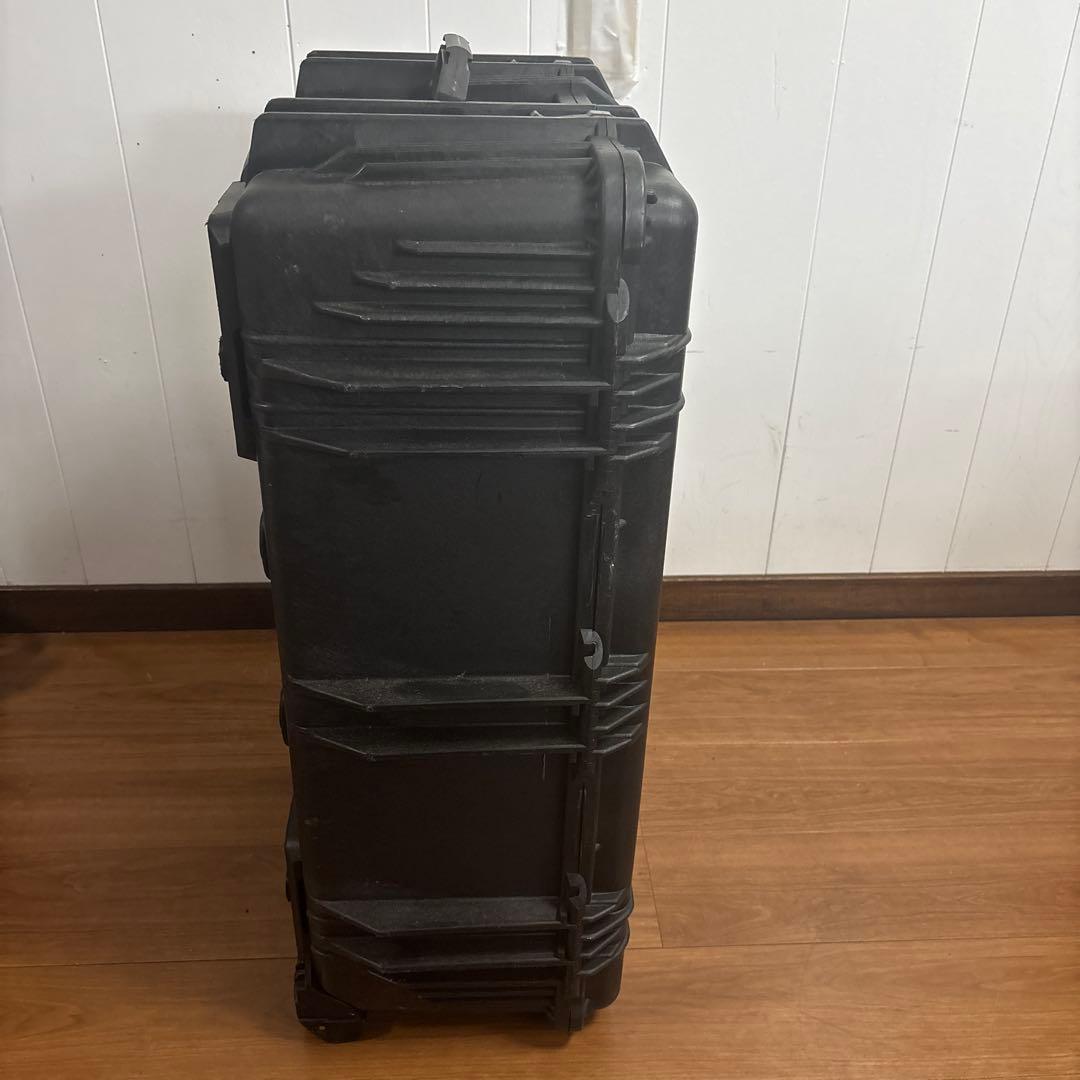 米軍放出品　PELICAN CASE 1650 ブラック　送料無料