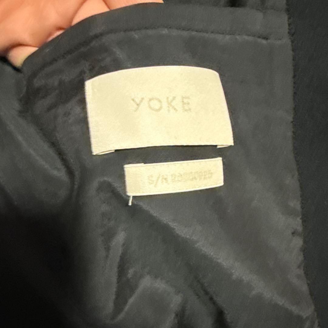 YOKE ブラック ジップアップジャケット