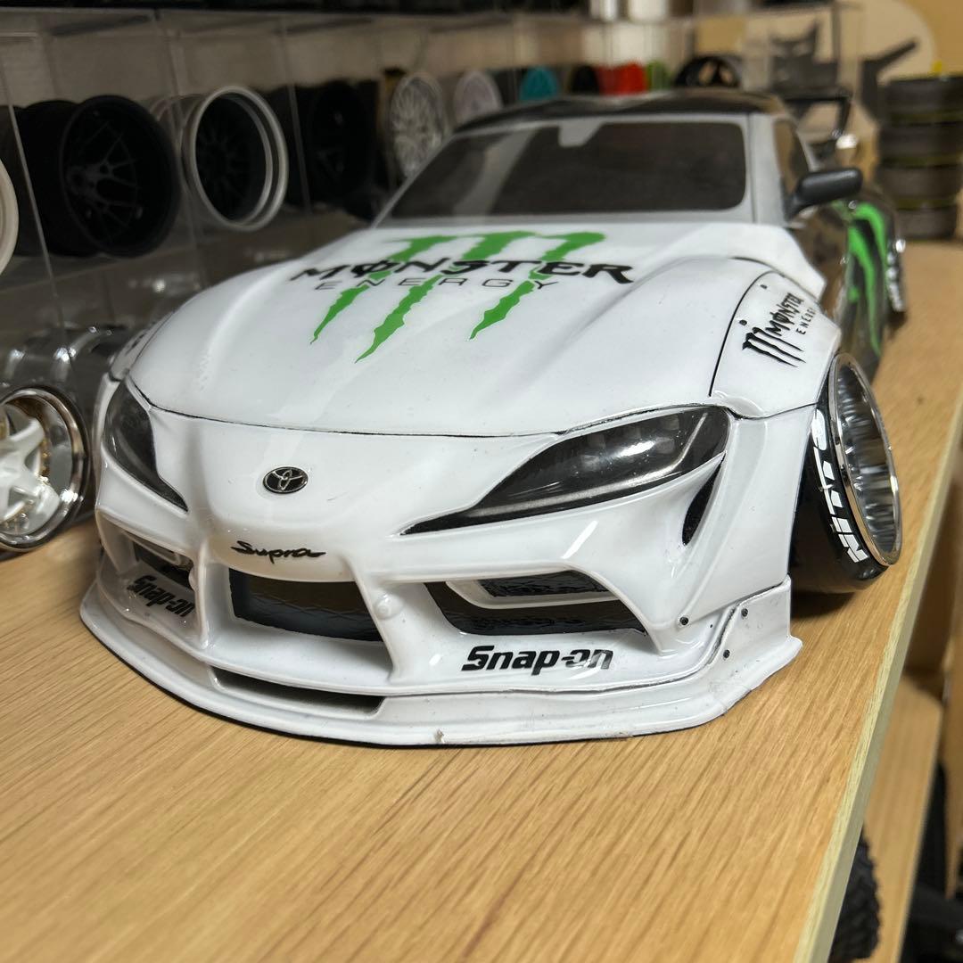 アディクションGRスープラボディモンスターエナジー仕様！！