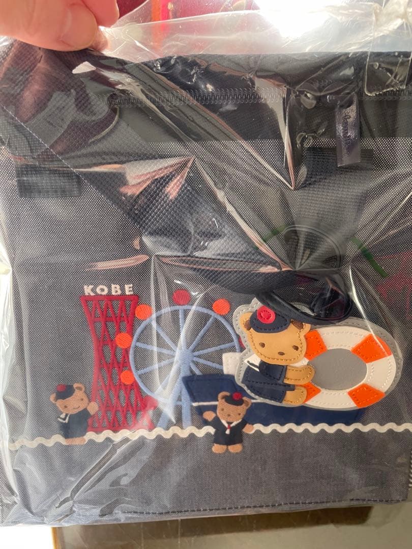 本日限定お値下げファミリア　保冷バッグ