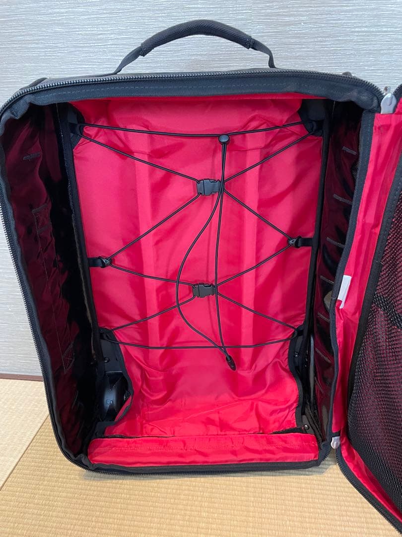 ノースフェイス　キャリーバッグ
