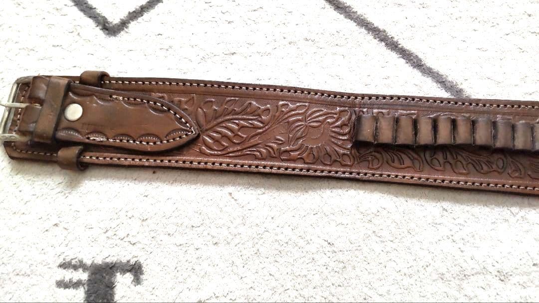 ウエスタン ガンベルト ＆銃(レプリカ)