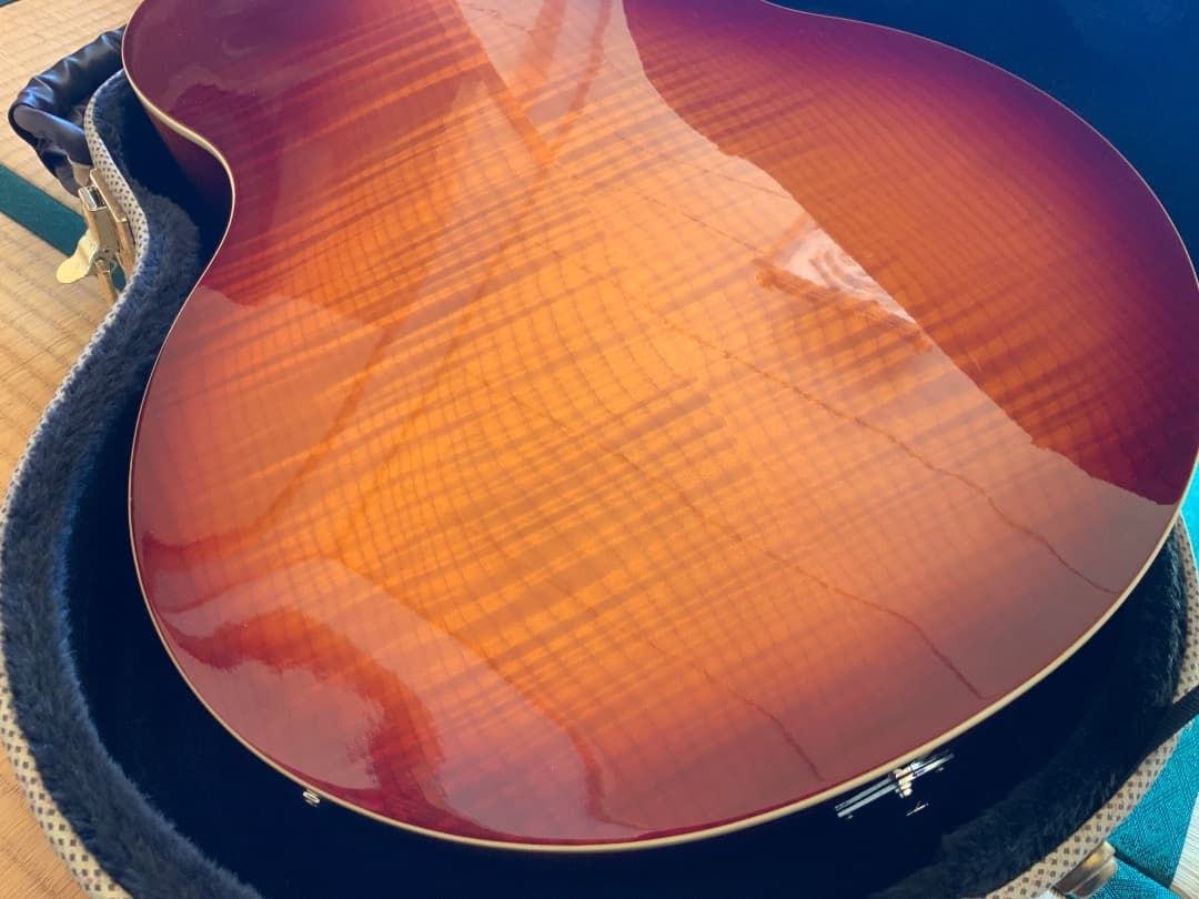 Hagstrom HJ600 サンバースト