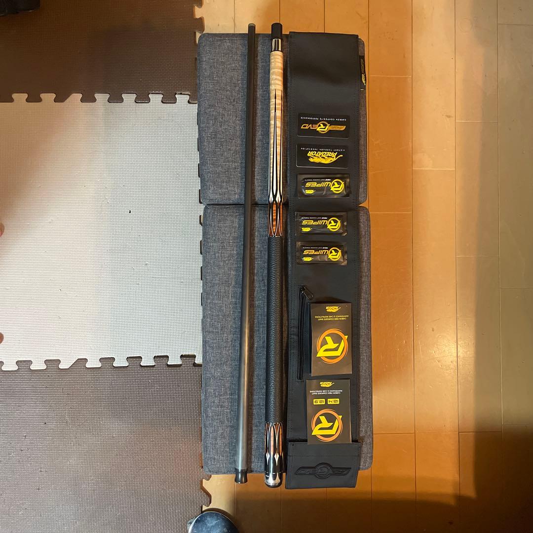 ビリヤードキュー　Predator THRONE4