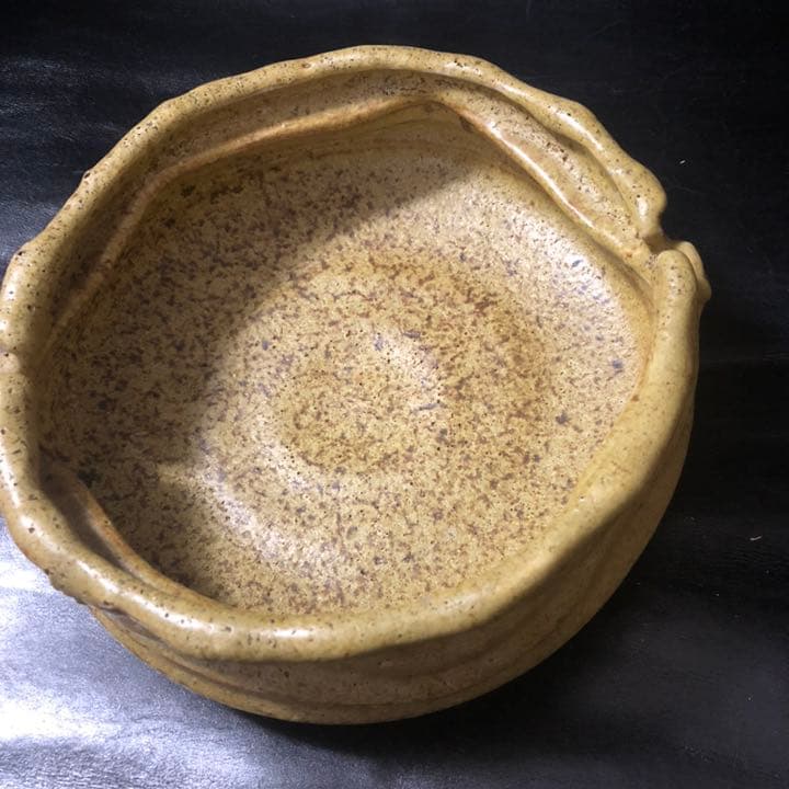 遺品整理◼️蔵のから謎の特大な灰盤？灰皿でしょうか？　名あり、箱あり　共箱　茶道具