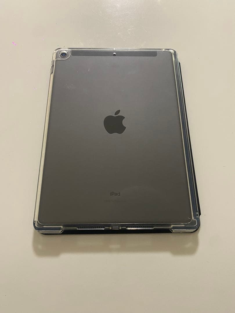 Apple iPad (第8世代) スペースグレー 32GB