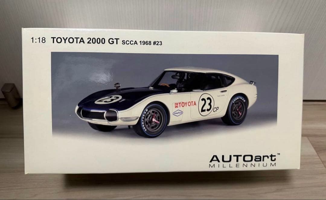 トヨタ2000GT SCCA1968 #23 1/18　新品