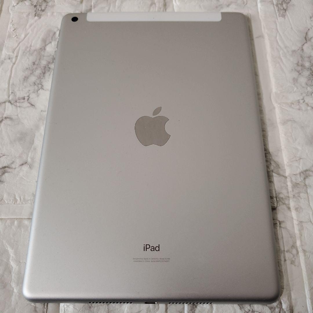 246 iPad 7世代 128GB SIMフリー シルバー