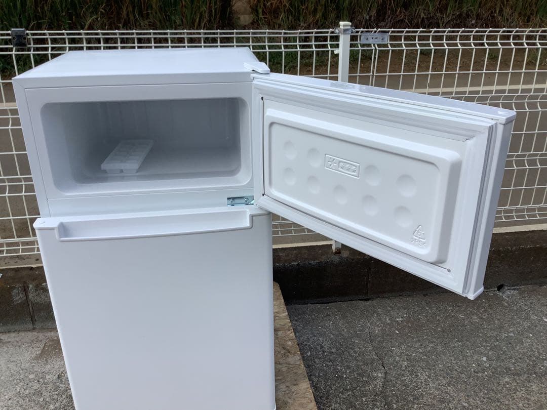 モンジー ハイアール 2ドア冷蔵庫 BR-85A 85L 2023年製