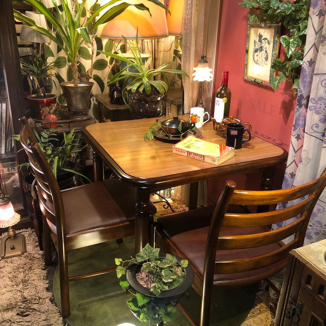 Daichi ヴィンテージ コロニアル コンパクトダイニングテーブル