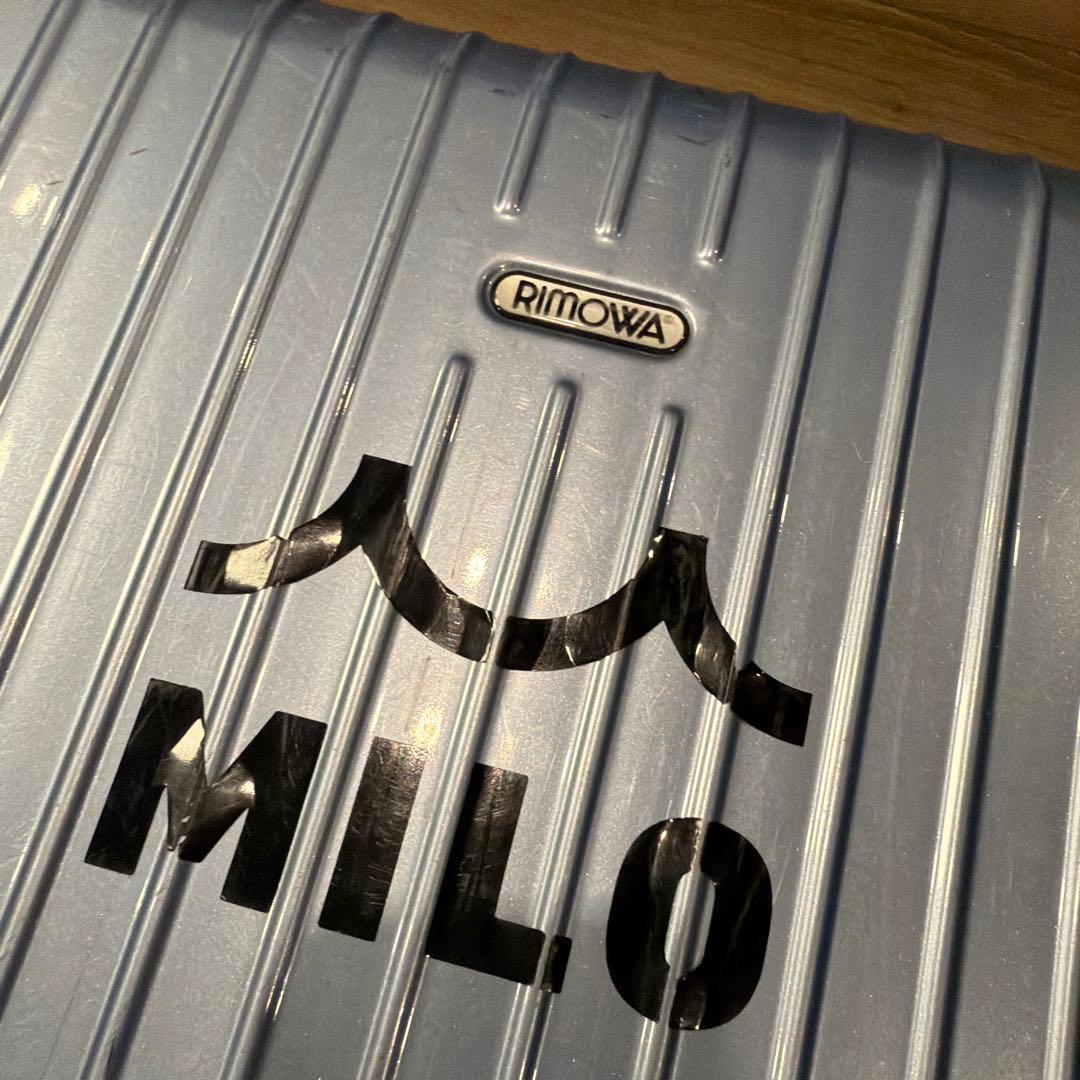 リモワ！RIMOWA！限定色 スーツケース！SALSA AIR