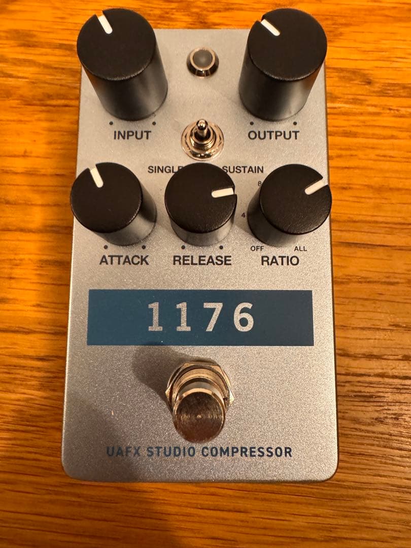 ギター UAFX Studio Compressor 1176