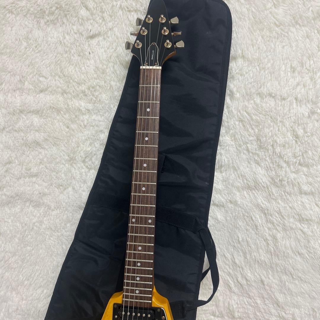 【メンテナンス済】バークレイ　フライングV エレキギター　イエロー