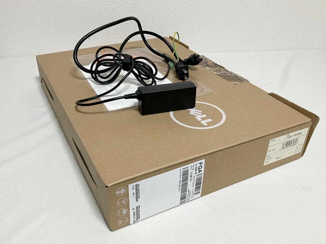 Dell Inspiron 15 5000 5555 ノートパソコン 15.6型