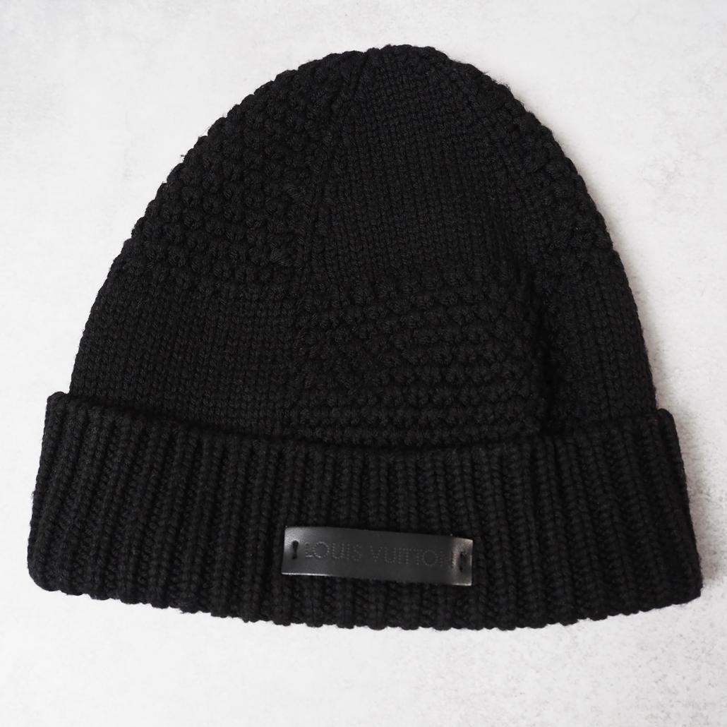 LOUIS VUITTON　ダミエ柄ニット帽 レザーパッチ 黒 イタリア製