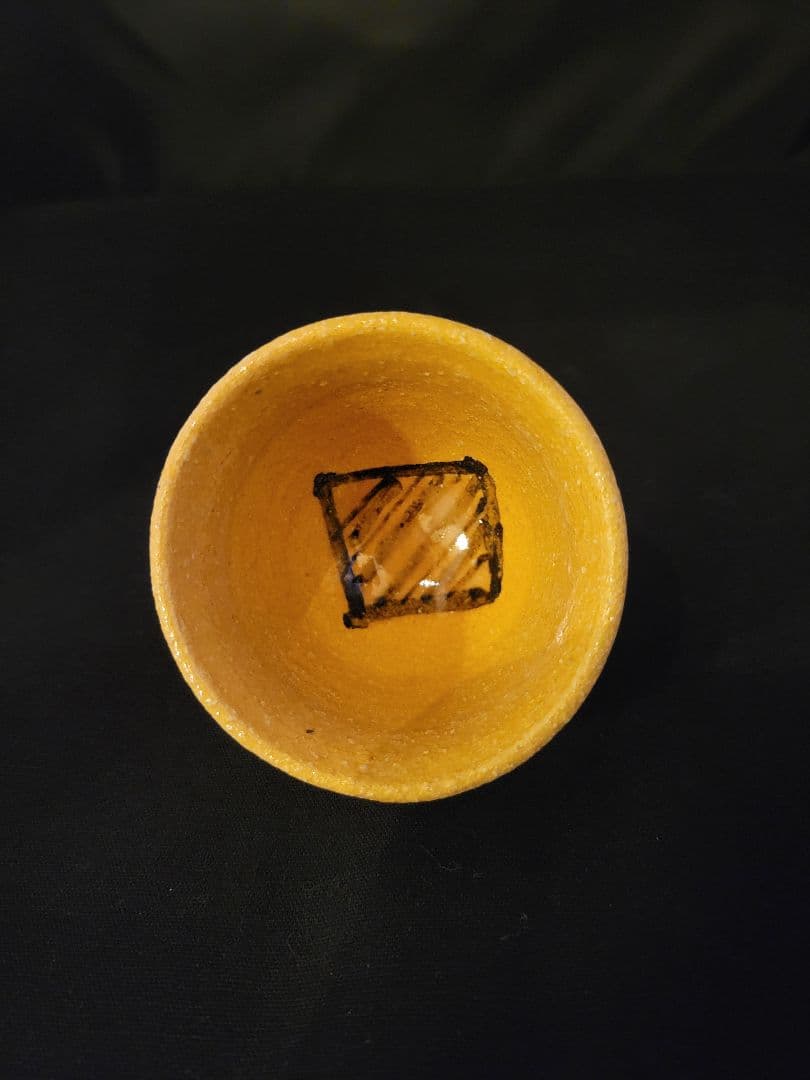 コマイヌさん　杉本泥牛　白釉の徳利と鳥文盃